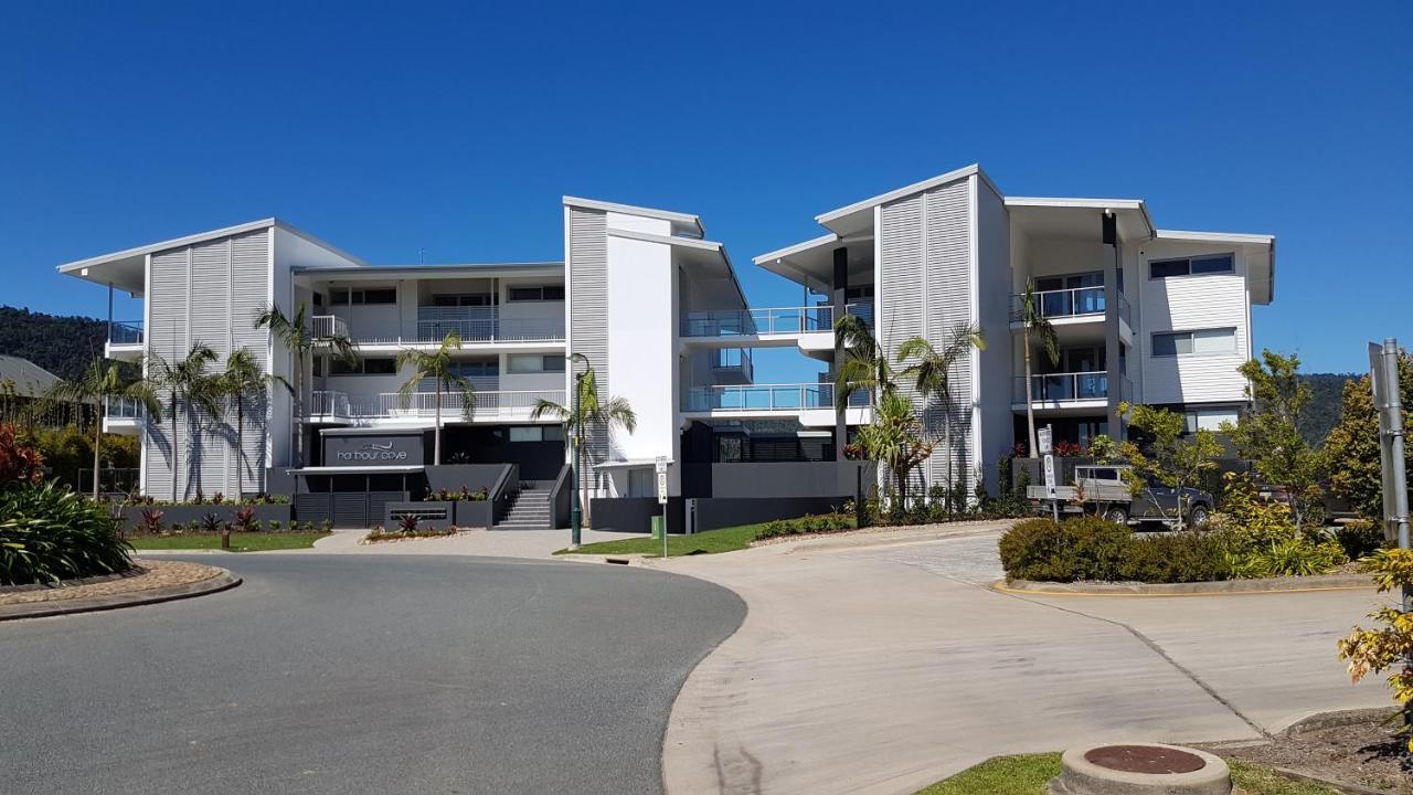 Harbour Cove Hotel Еърли Бийч Екстериор снимка